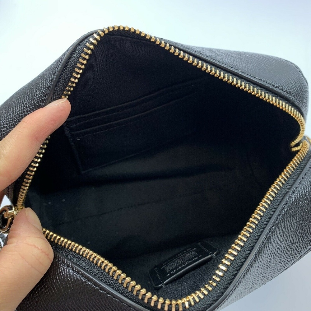Crossgrain Leather Bennett Crossbody F76629 - Picture 4 of 6